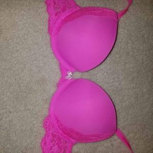 Pink Victoria Secret bra. Size 34A.